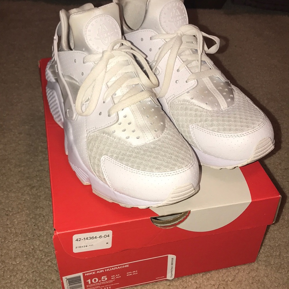 Nike Air huarache white